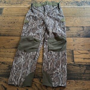 Ol’ Tom Youth Hunting Pants – Mossy Oak Bottomland – Size 14